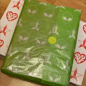 JSC Alien Palette BNIB